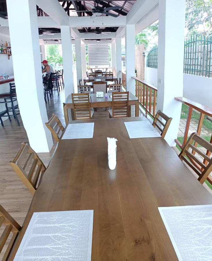 Tequila Cove Panzió Panglao Kültér fotó